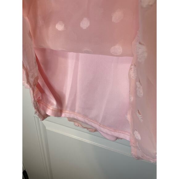 Boutique Womens Pink v neck blouse top size L ruffle sleeves polka dot print - Picture 7 of 10